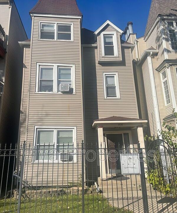 1st image of 1938 N Kimball Ave #F3