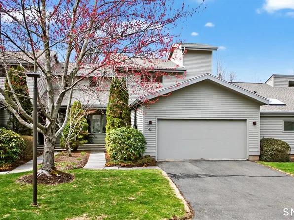 4 Thistle Hollow #4, Avon, CT 06001