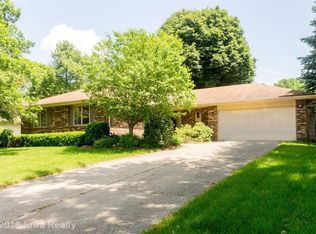 1569 NW 108th St, Clive, IA 50325
