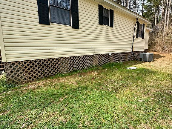 4th image of 2062 & 2063 Lazy Creek Rd