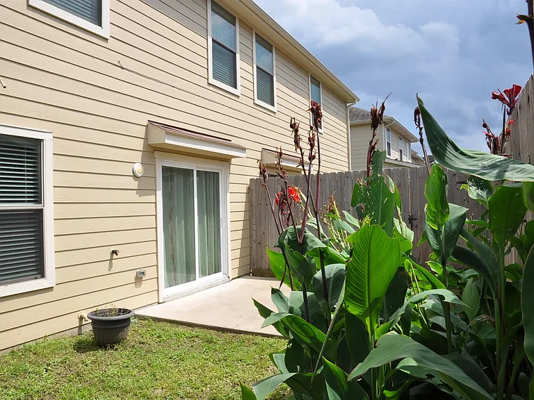 16025 Summerville Lake Dr — Photo 39