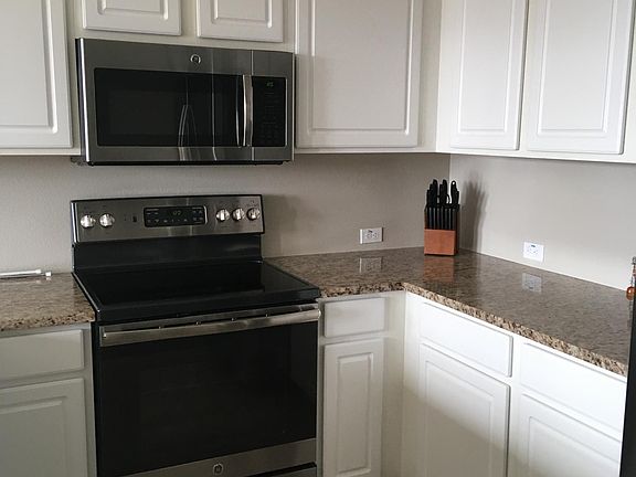 4th image of 13775 Chauvin Ave
