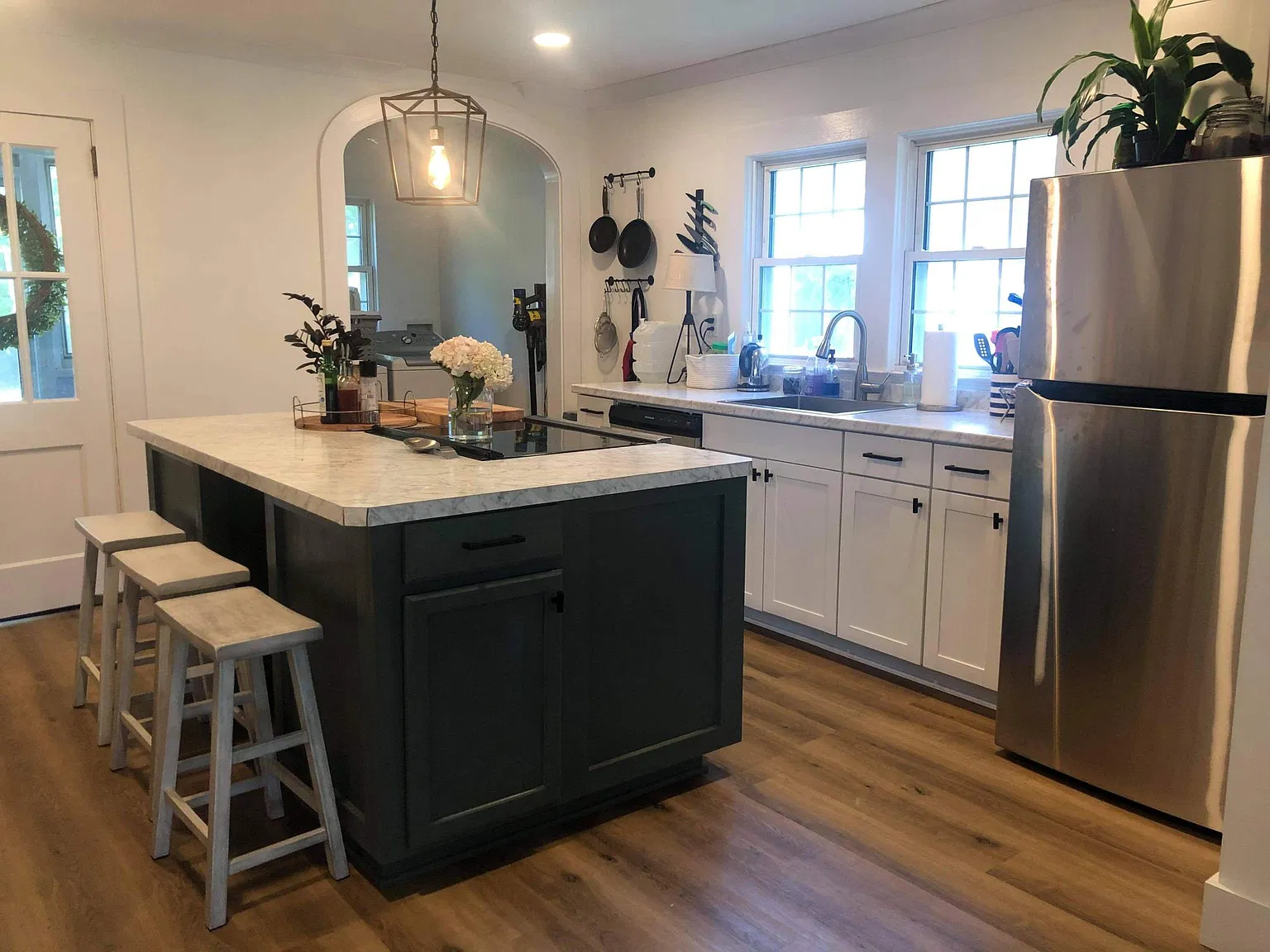 2055 S Point Rd — Photo 3