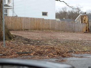 902 Davis Ter, Schenectady, NY 12303