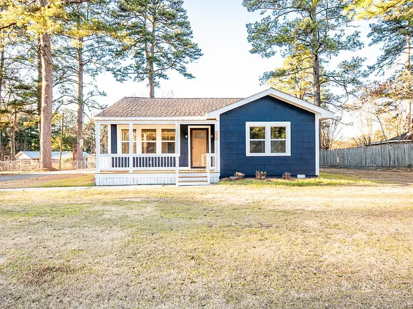 400 W 14th St, Smackover, AR 71762