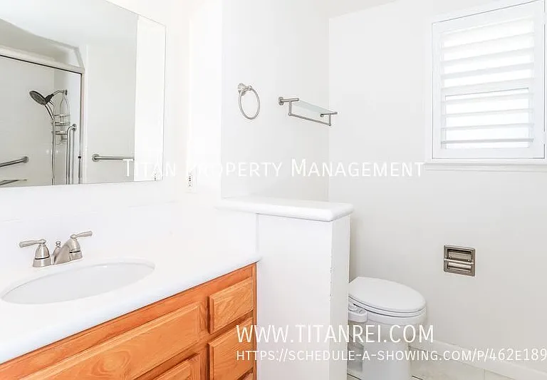 4662 Stirling St — Photo 13
