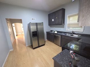 2708 Old Hanley Rd, Saint Louis, MO 63114