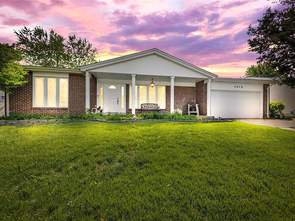 1st image of 4076 Waterfall Dr