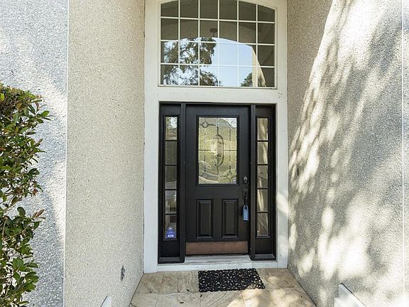 3rd image of 3858 Brampton Island Ct N