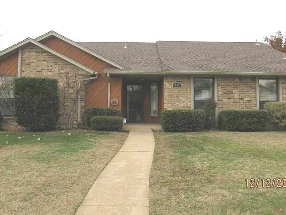Well maintained landscaping