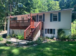 24 Old Forge Rd, Sparta, NJ 07871