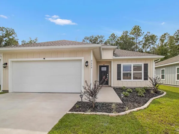 3659 Applewood Dr, Milton, FL 32583