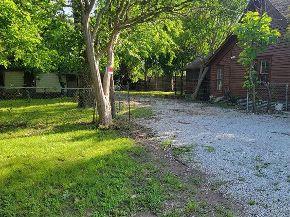 2630 Bobtown Rd, Garland, TX 75043