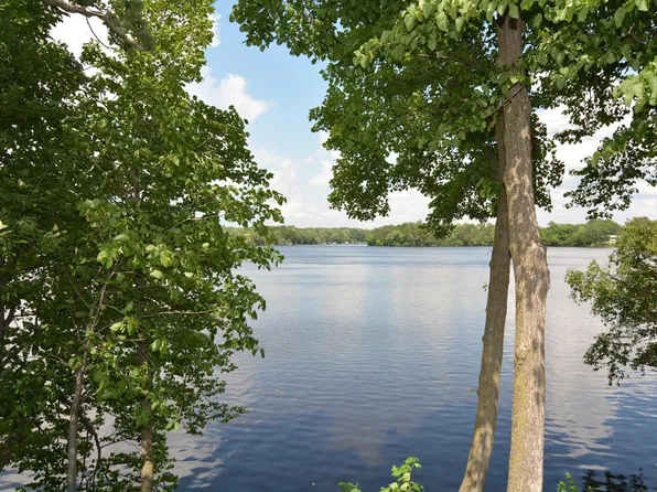 13455 185th Ln NW, Elk River, MN 55330