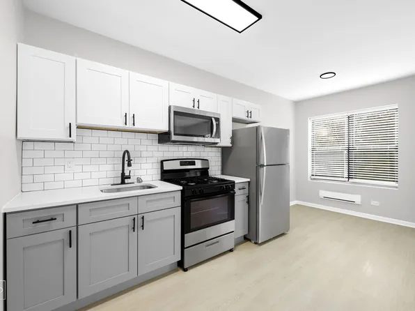7706 South Coles