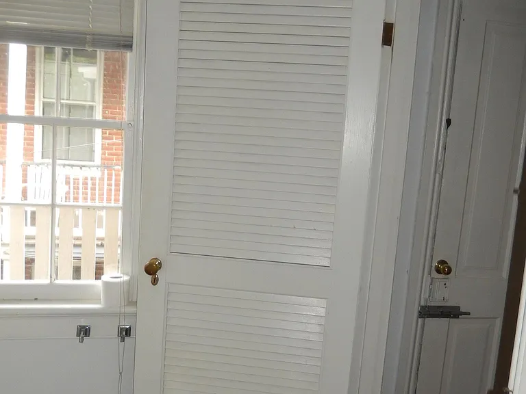 106 S Pine St — Photo 18