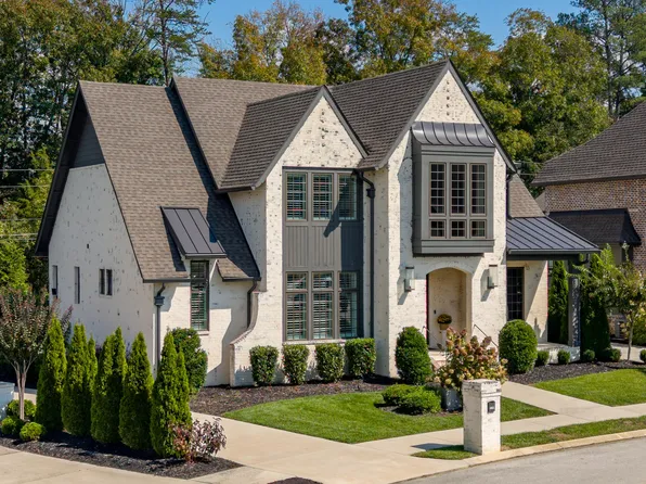 9394 Calder Cir, Ooltewah, TN 37363