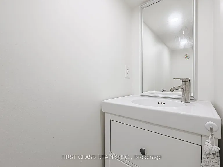 53 Aldridge Ave — Photo 23