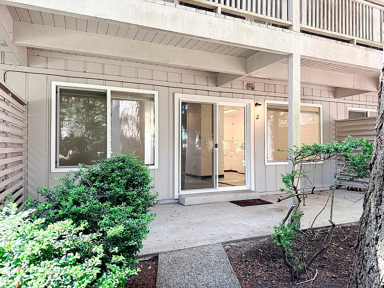 Ground floor unit