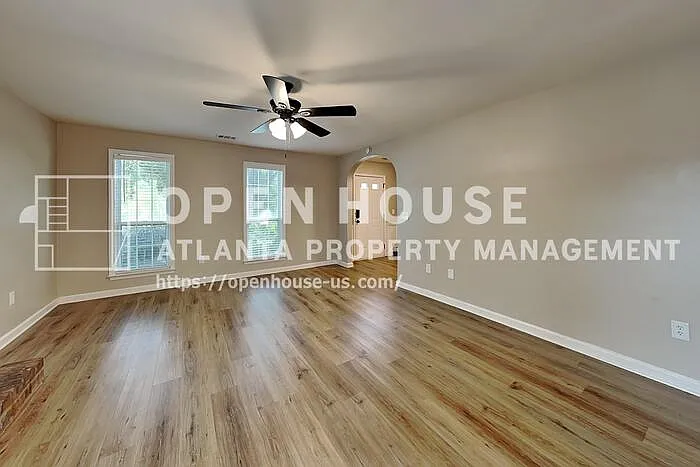 2250 Winthrope Way Dr — Photo 4