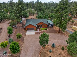 2050 Christmas Pine Rd, Overgaard, AZ 85933