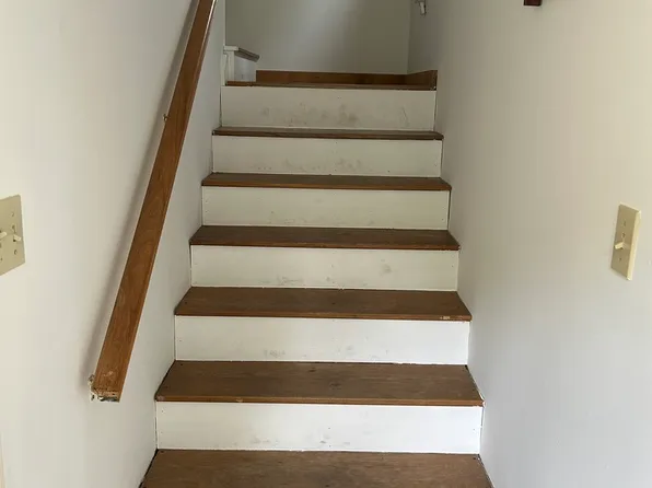 (undisclosed Address), Framingham, MA 01702