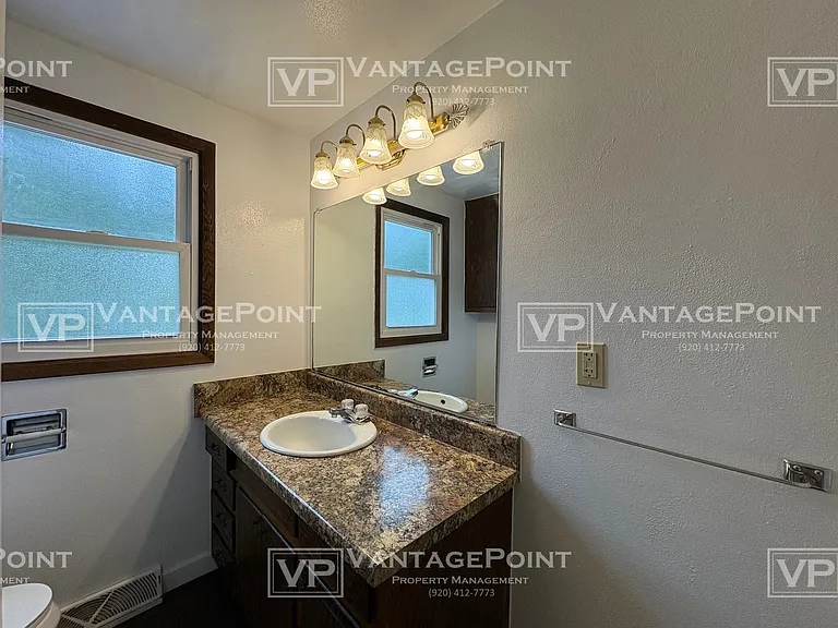 1523 Ridgeway Dr — Photo 11
