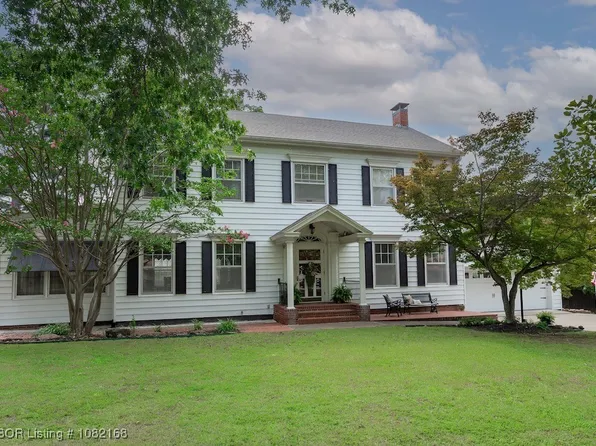 1510 Hendricks Blvd, Fort Smith, AR 72903