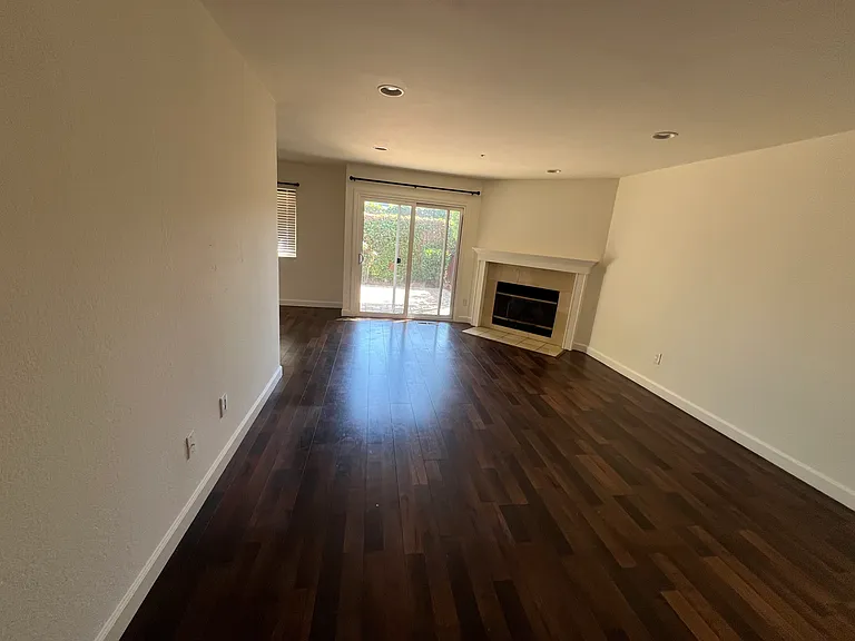 254 Bonita Ln — Photo 6