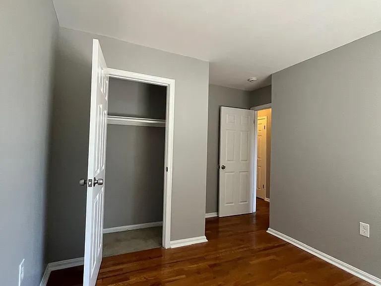 4674 Mews Dr — Photo 16