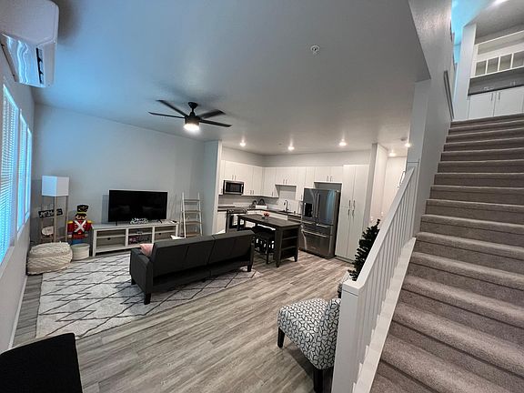 Entry way into living room