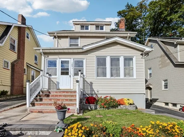 163 Maple St, West Orange Twp., NJ 07052