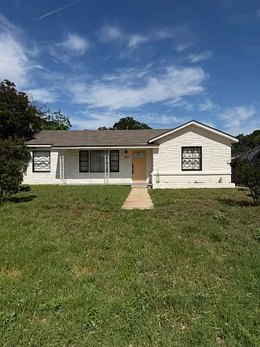 209 Westfork Dr Photo 1
