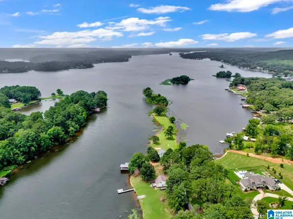 511 Wallace Dr, Shelby, AL 35143