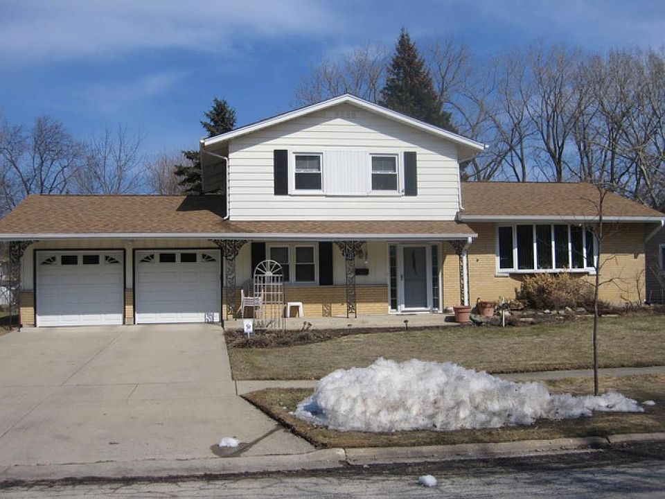 1st image of 105 S Elizabeth Ave