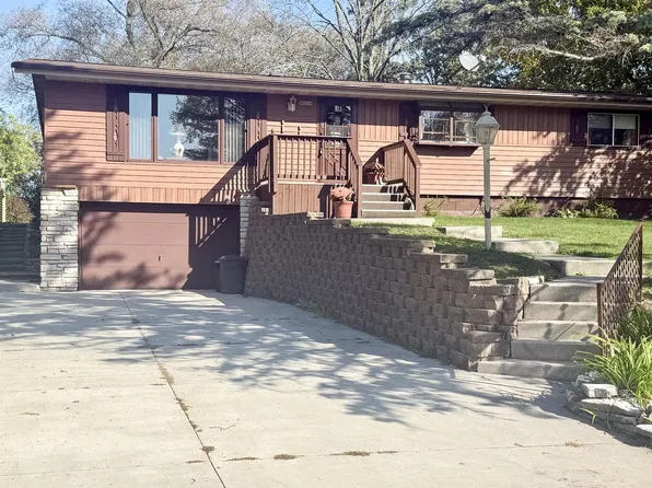 W2234 Norene ROAD, Howards Grove, WI 53083