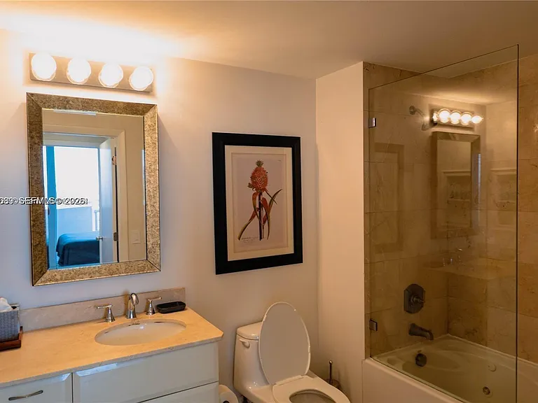 6365 Collins Ave #2710 — Photo 9
