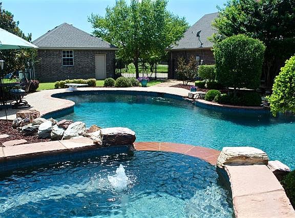 5th image of 1551 E Alamosa Dr