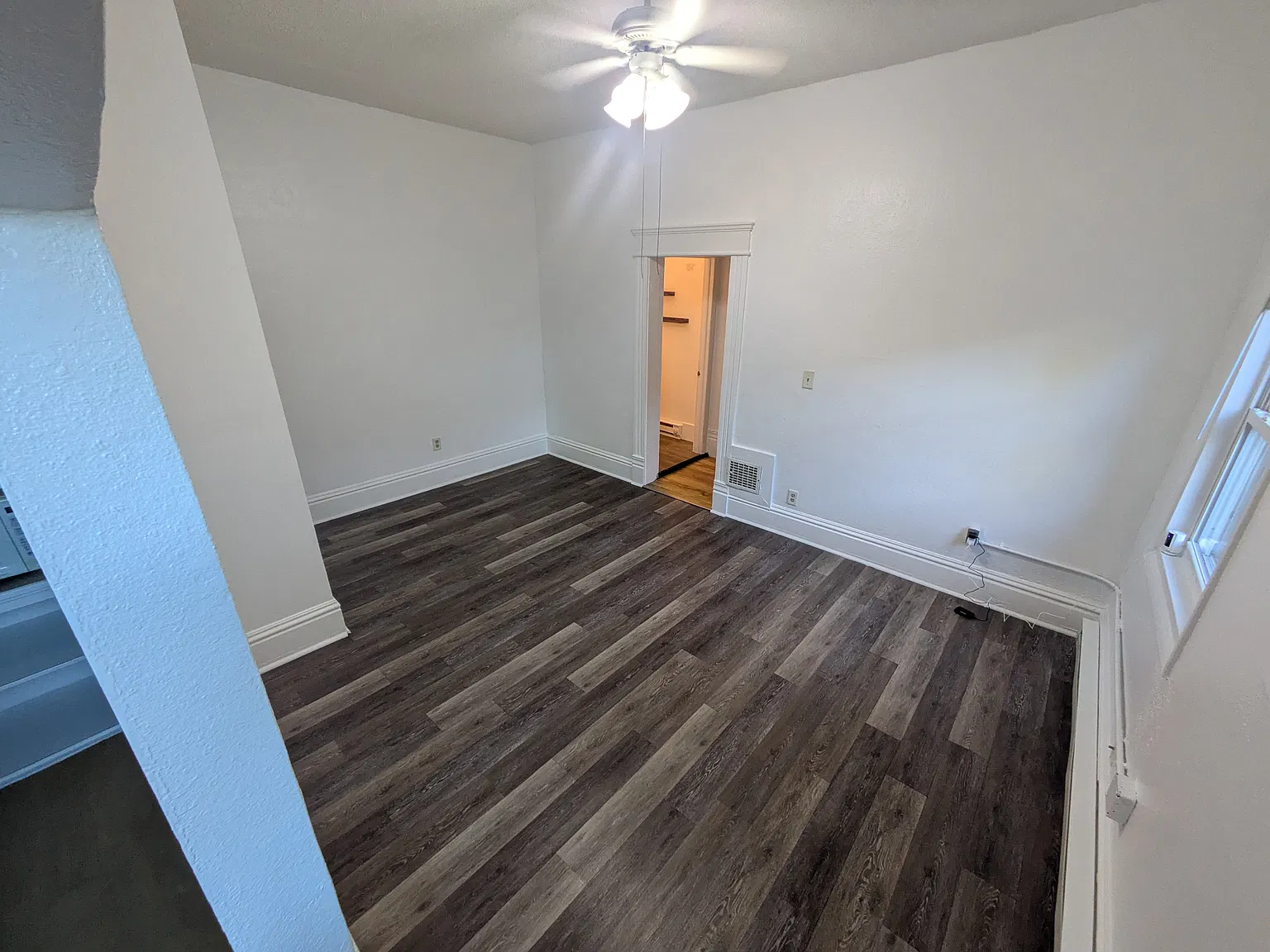Studio, 496 sqft, $600 — Photo 4