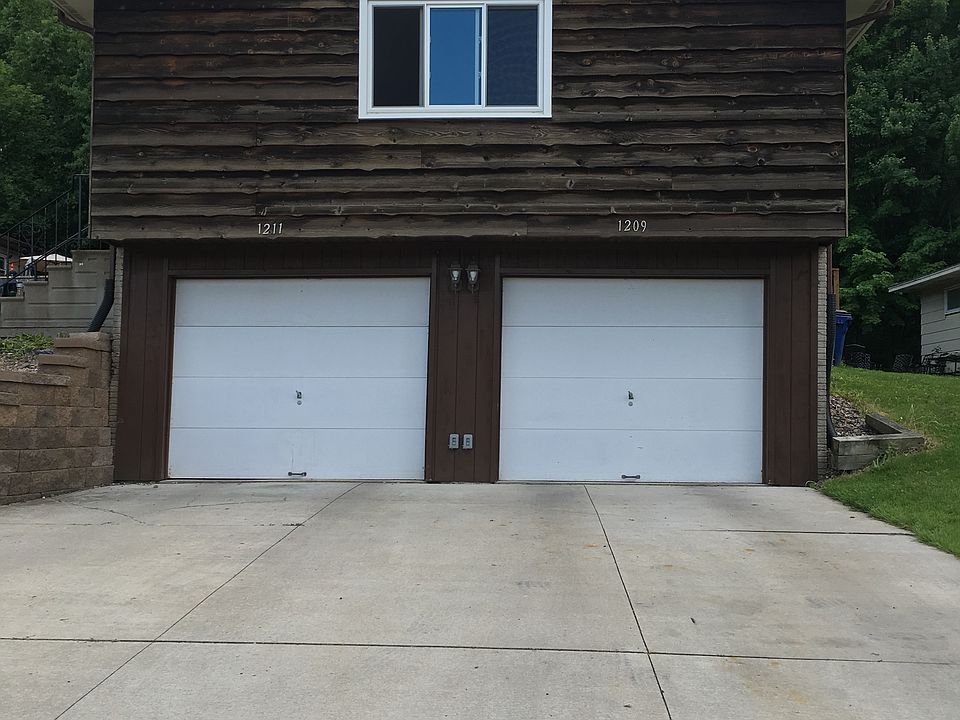 1st image of 1211 E Wausau Ave