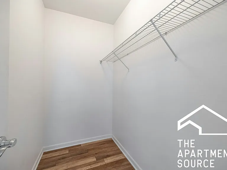 2700 W North Ave #303 — Photo 12