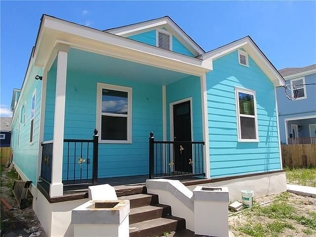 1st image of 4229 Hollygrove St