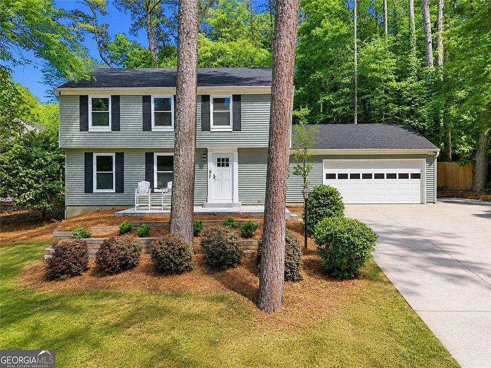 1st image of 9715 N Pond Cir
