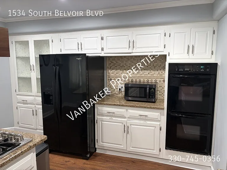 1534 S Belvoir Blvd — Photo 3