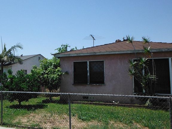 3rd image of 10722 Saragosa St