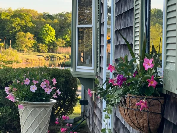 7 George Street, Barnstable, MA 02630