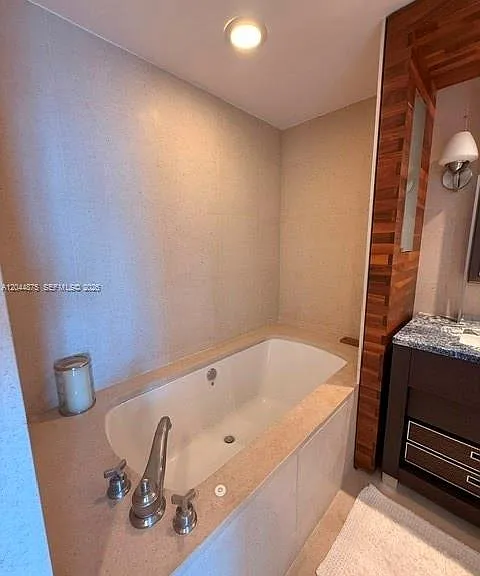 6899 Collins Ave #2201 — Photo 14