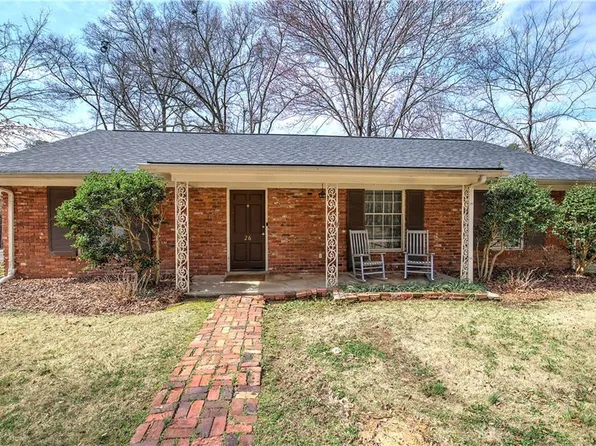 26 Cedar Ln, Cartersville, GA 30120