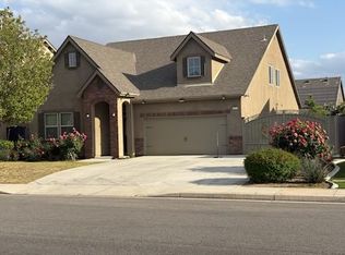 10213 Hillgate Ave, Bakersfield, CA 93311
