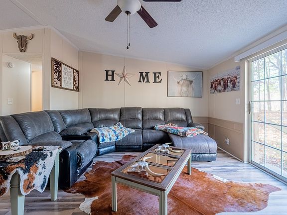 5th image of 123 Paisley Dr